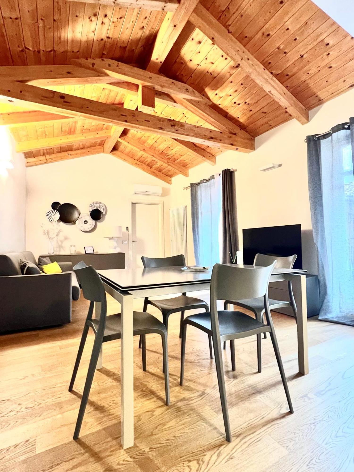 Comecasa Cavour Lägenhet Asti Exteriör bild